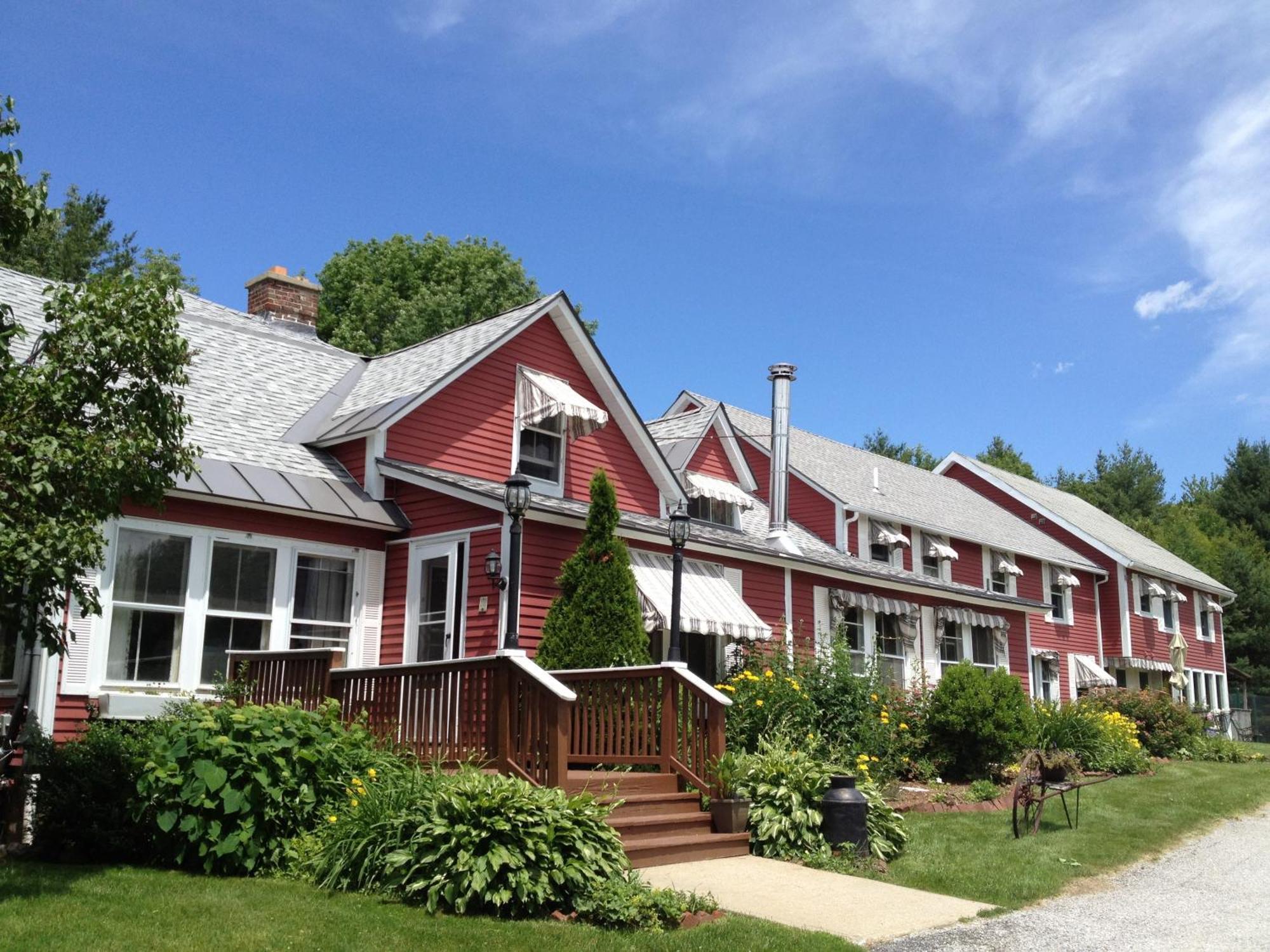 The Vermont Inn Mendon Ngoại thất bức ảnh